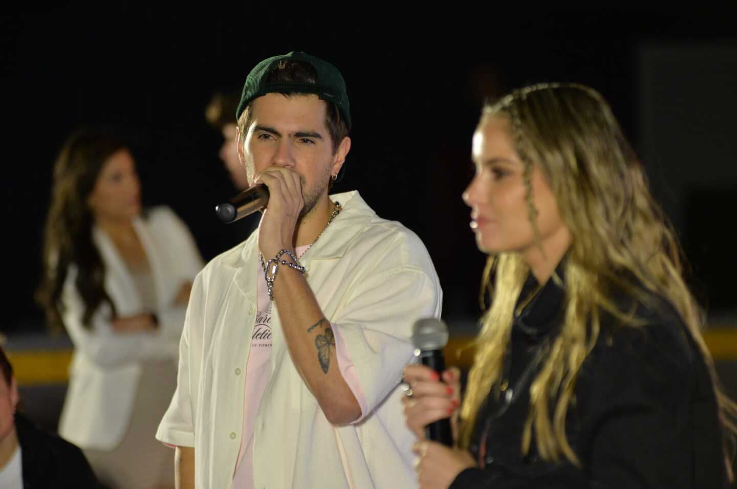 Fer Vázquez y Cami Rajchman lanzan "Cumbia Cheta".