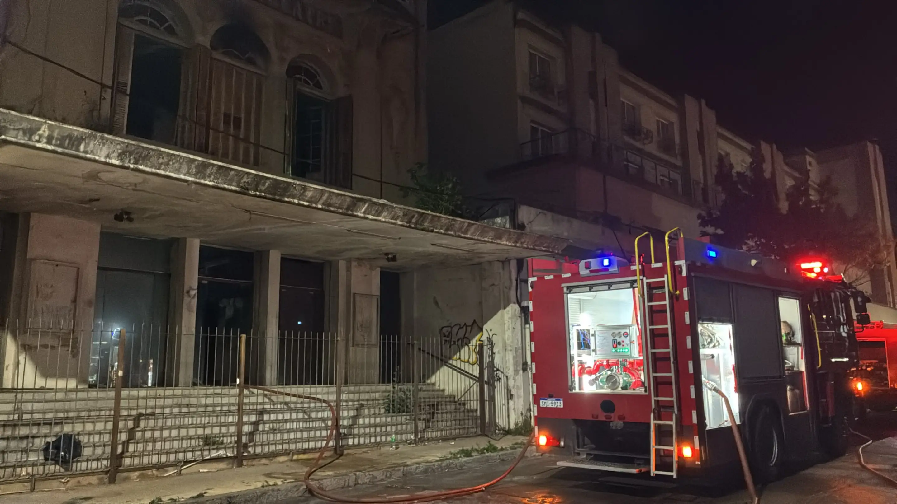 Capne Rex Incendio en el ex Cine Rex de la ciudad de Mercedes: dos pisos ...