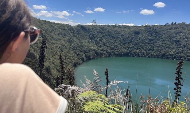 laguna de guatavita colombia.jpg