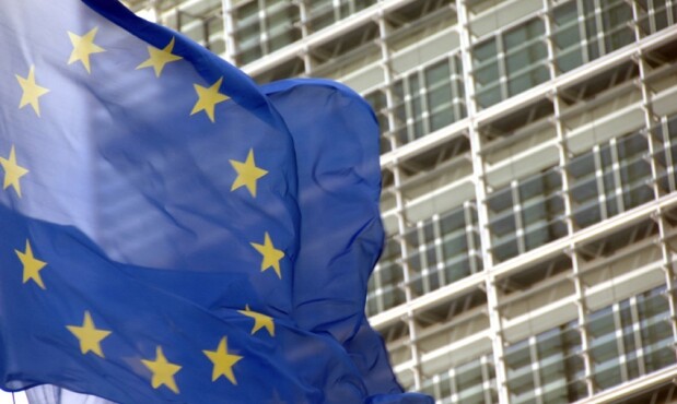 Bandera de Union Europea - Sede de Comision Europea