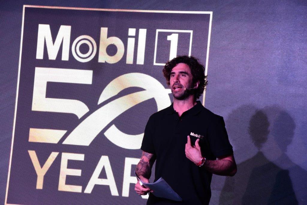 Juan Manuel "Cochito" López, piloto y comentarista de F 1 en ESPN, explicó cuáles son las cualidades del lubricante.