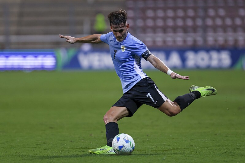 Joaquín Lavega con la selección Sub 20 en el Sudamericano Sub 20.