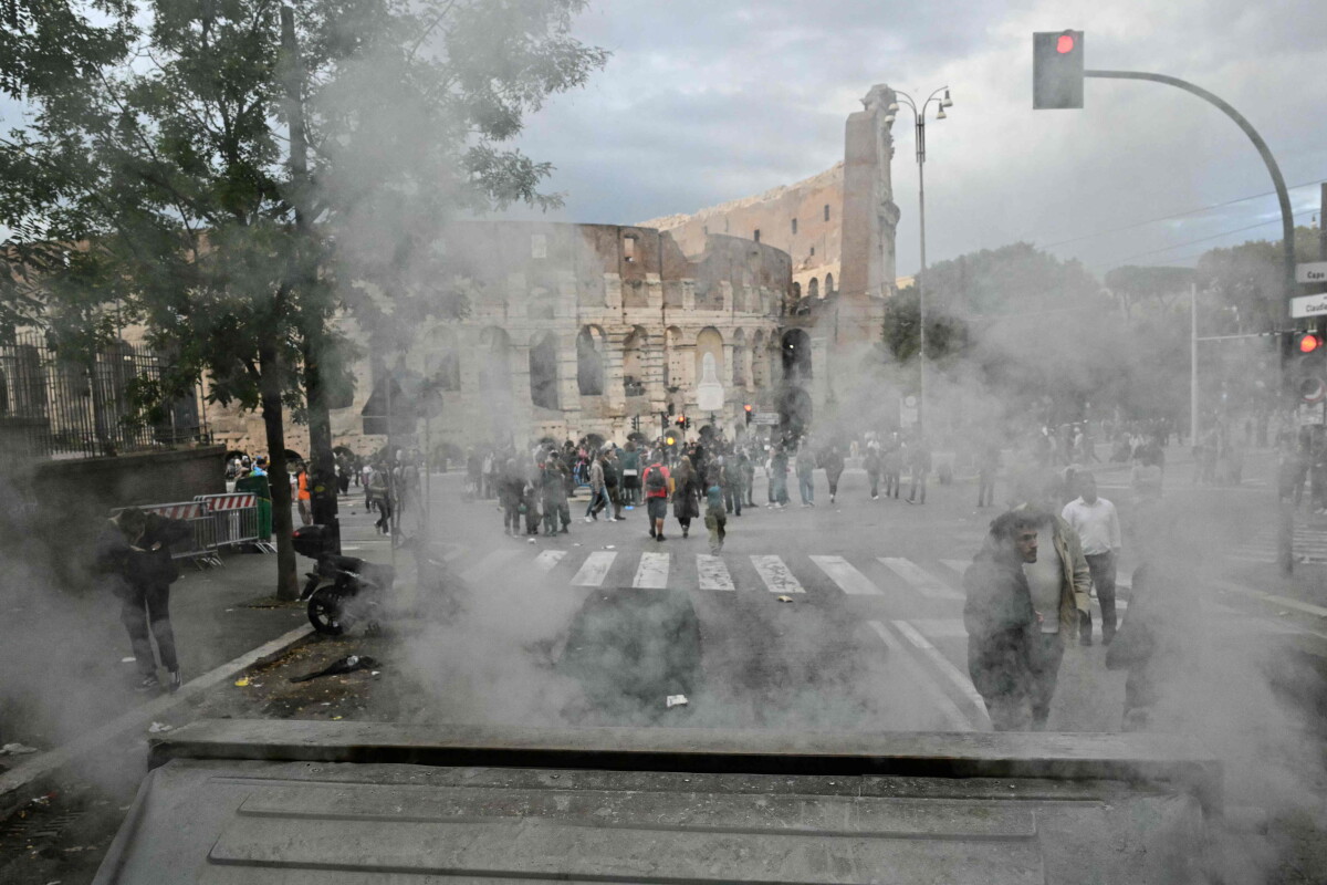 Protestas, enfrentamientos y acampadas convierten al centro de Roma en un campo de batalla