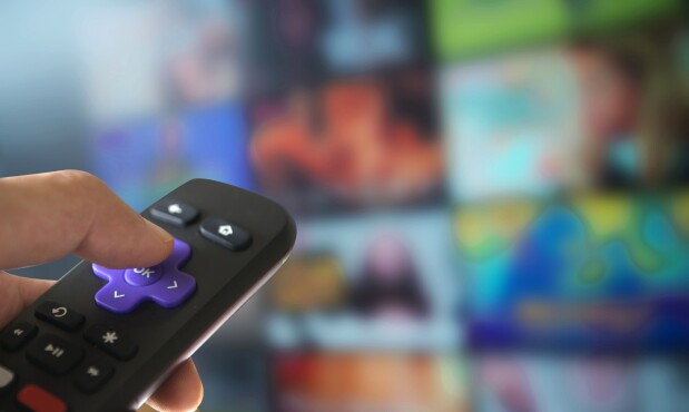 La licencia de Claro para brindar servicios de televisión satelital, otorgada en 2008, está "plenamente vigente".