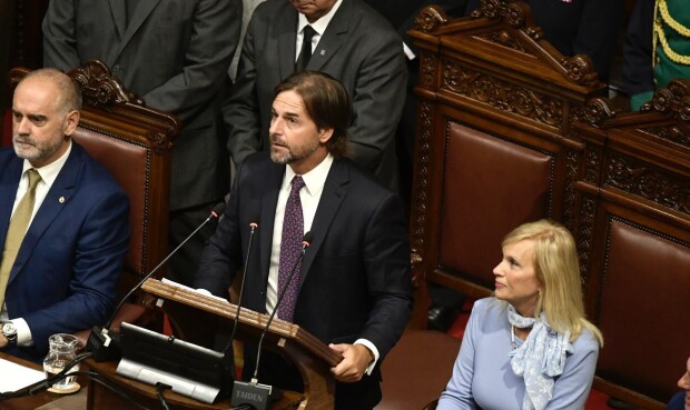 Lacalle Pou ante la Asamblea General.