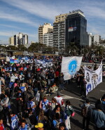 Protesta contra gobierno por crisis economica