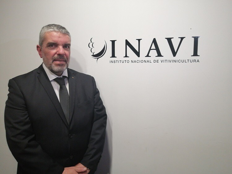 Presidente de Inavi, Ricardo Cabrera.