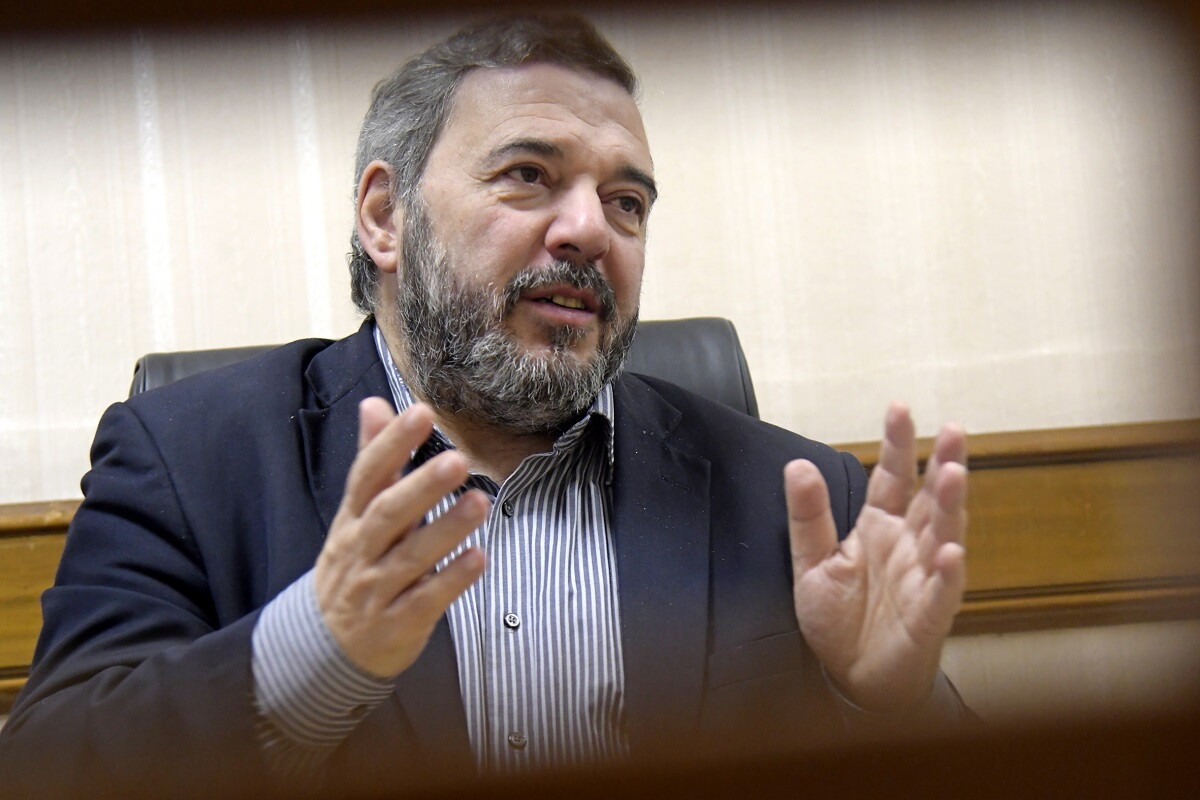 Mario Bergara, senador por el Frente Amplio, en su despacho del Palacio Legislativo. Foto: Estefanía Leal/Archivo El País
