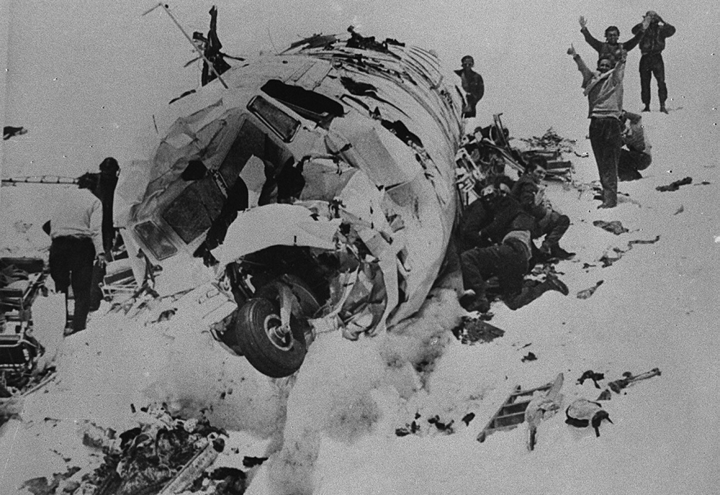 A 50 años del rescate de los Andes los sobrevivientes cuentan qué A 50 años del rescate de los Andes los sobrevivientes cuentan qué
