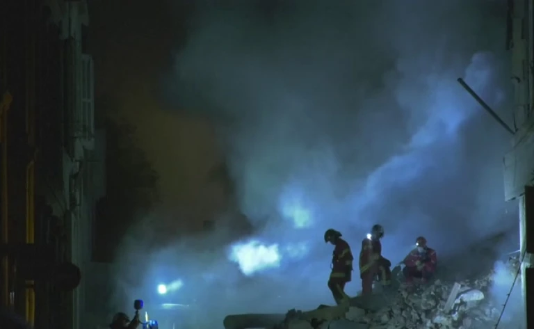 Edificio Se Derrumba En Marsella Y Deja Al Menos Cinco Heridos