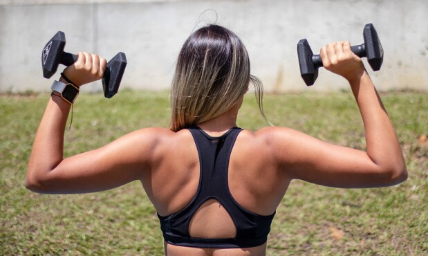 Ejercicio press militar.jpg