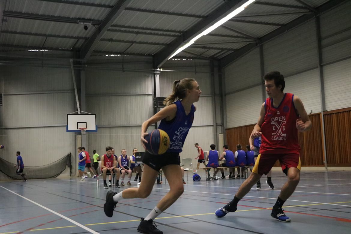 Básquetbol juvenil.jpg