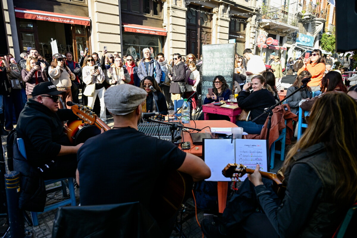 Sábados en Ciudad Vieja.