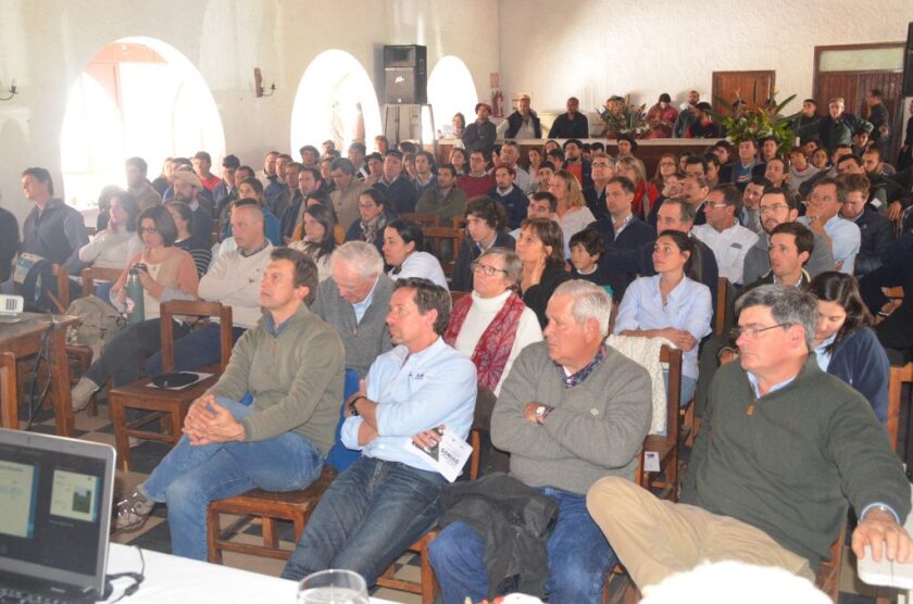 taller-gestacion-ovina-en-la-srd-victor-d-rodriguez-1-1024x678.jpg