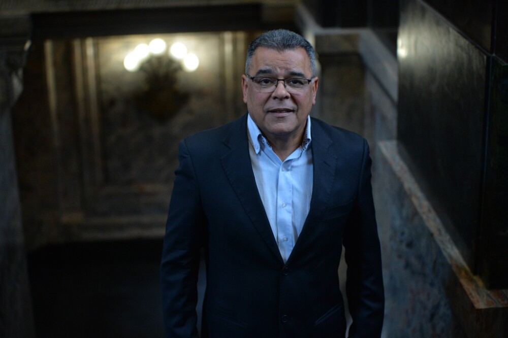 Martín Less