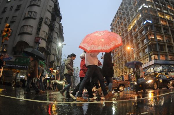 Día de lluvia en Montevideo