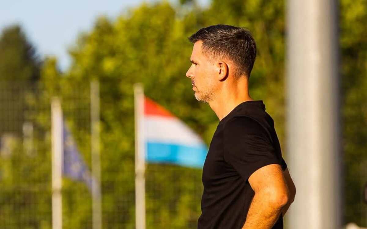 Camilo Speranza en su primer partido por Conference League al mando del Tampere Ilves de Finlandia.
