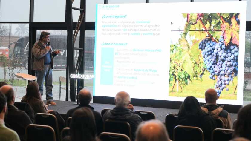 Viticultura 4.0: innovación en gestión hídrica sostenible y eficiente del viñedo”, desarrollado por Edison Cabrera de Irricontrol.