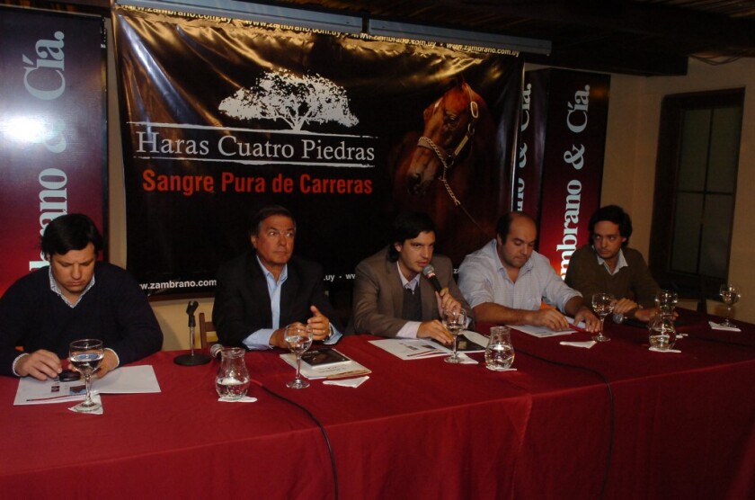 Conferencia por remat. de Haras Cuatro Piedras de Pura Sangres de Zambrano, ND 20120514, foto Francisco Flores