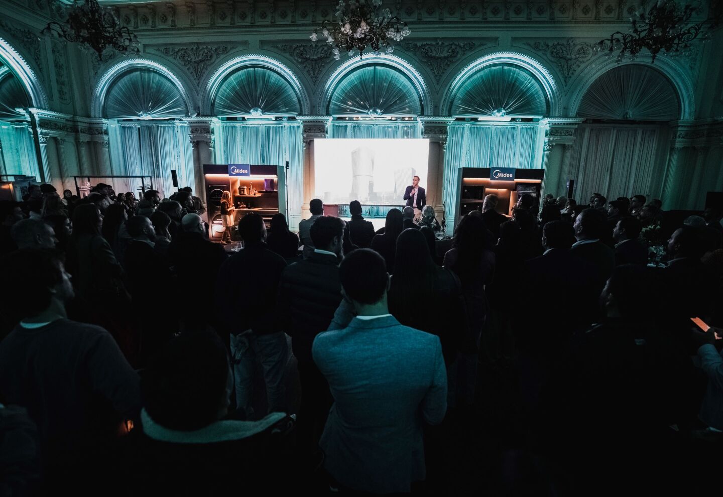 Evento exclusivo de Estawol en el que se presentaron nuevos productos de Midea.