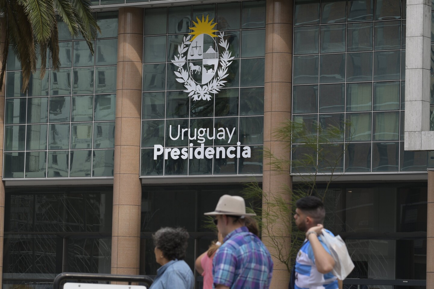 Nuevo logo de Presidencia en Torre Ejecutiva