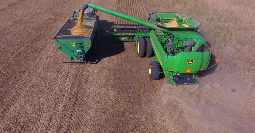 Fotos Rurales El País cosecha de soja Uruguay (3)