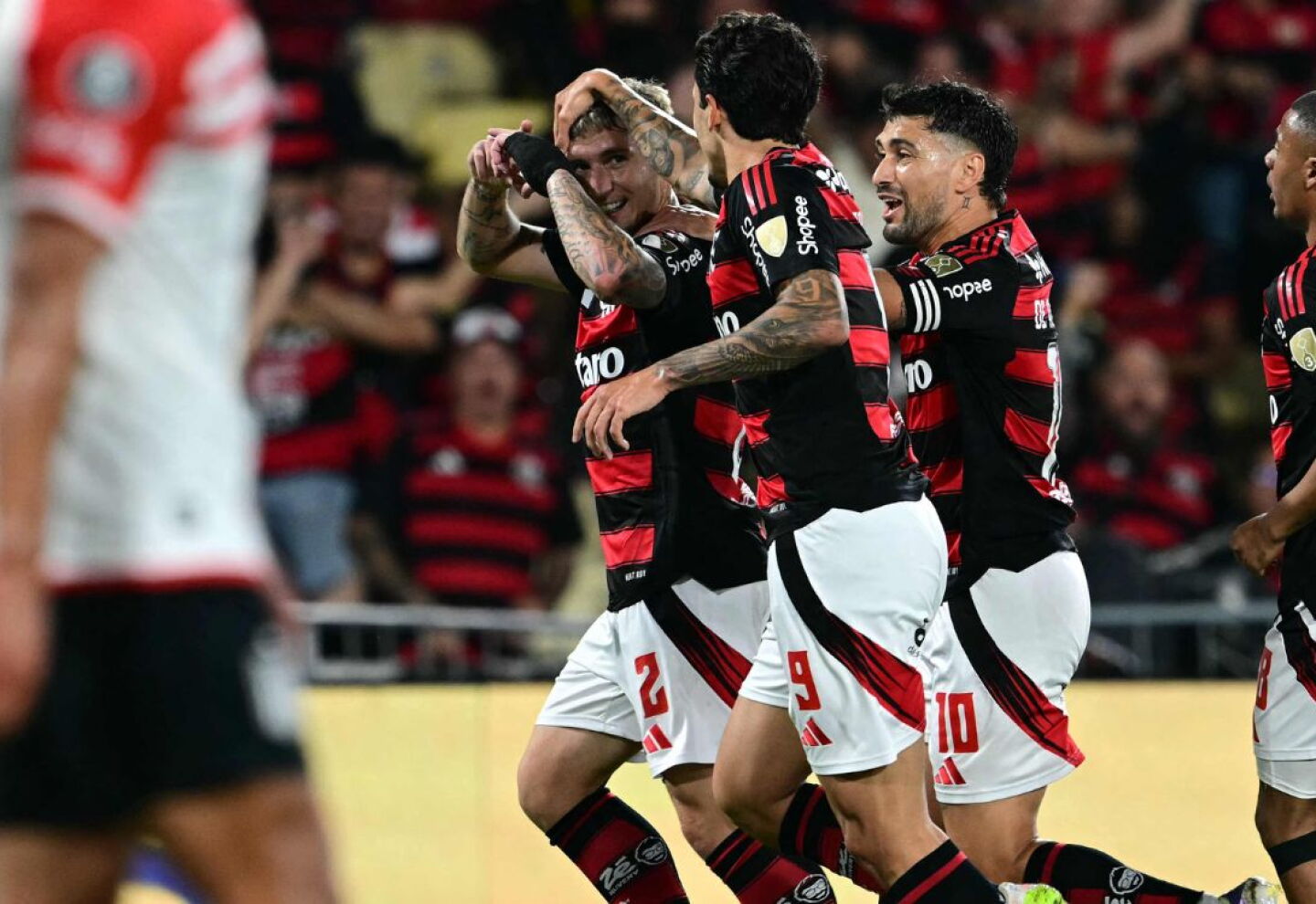Vibrant Araújo Definió Tras Una Gran Jugada Y Flamengo Le Gana A Estudiantes Moment in HD Vibrant Araújo Definió Tras Una Gran Jugada Y Flamengo Le Gana A Estudiantes Moment in HD