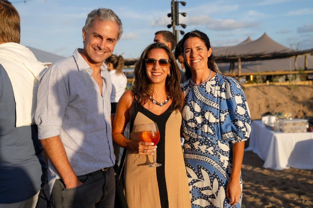 Fiesta Itaú - José Ignacio _083 Pablo López, Lorena Muiño, Florencia Lecueder.jpg