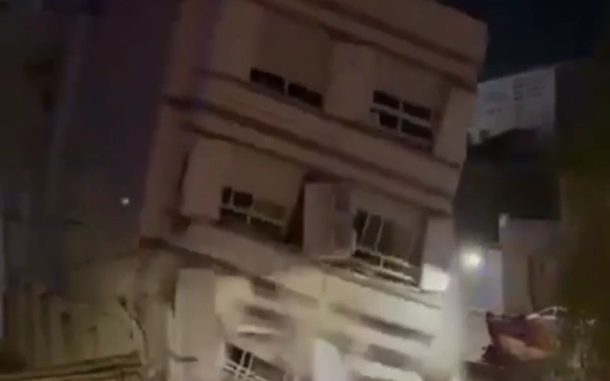 Edificio se vino abajo minutos después del desalojo de sus vecinos en España: Se ha desplomado completamente