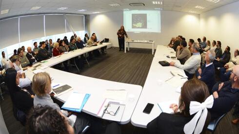 Representantes de diversos ministerios, la Universidad de la República, organizaciones sociales y no gubernamentales, y expertos fueron convocados el martes 27, a la Torre Ejecutiva, por el Comité de Especies Exóticas.