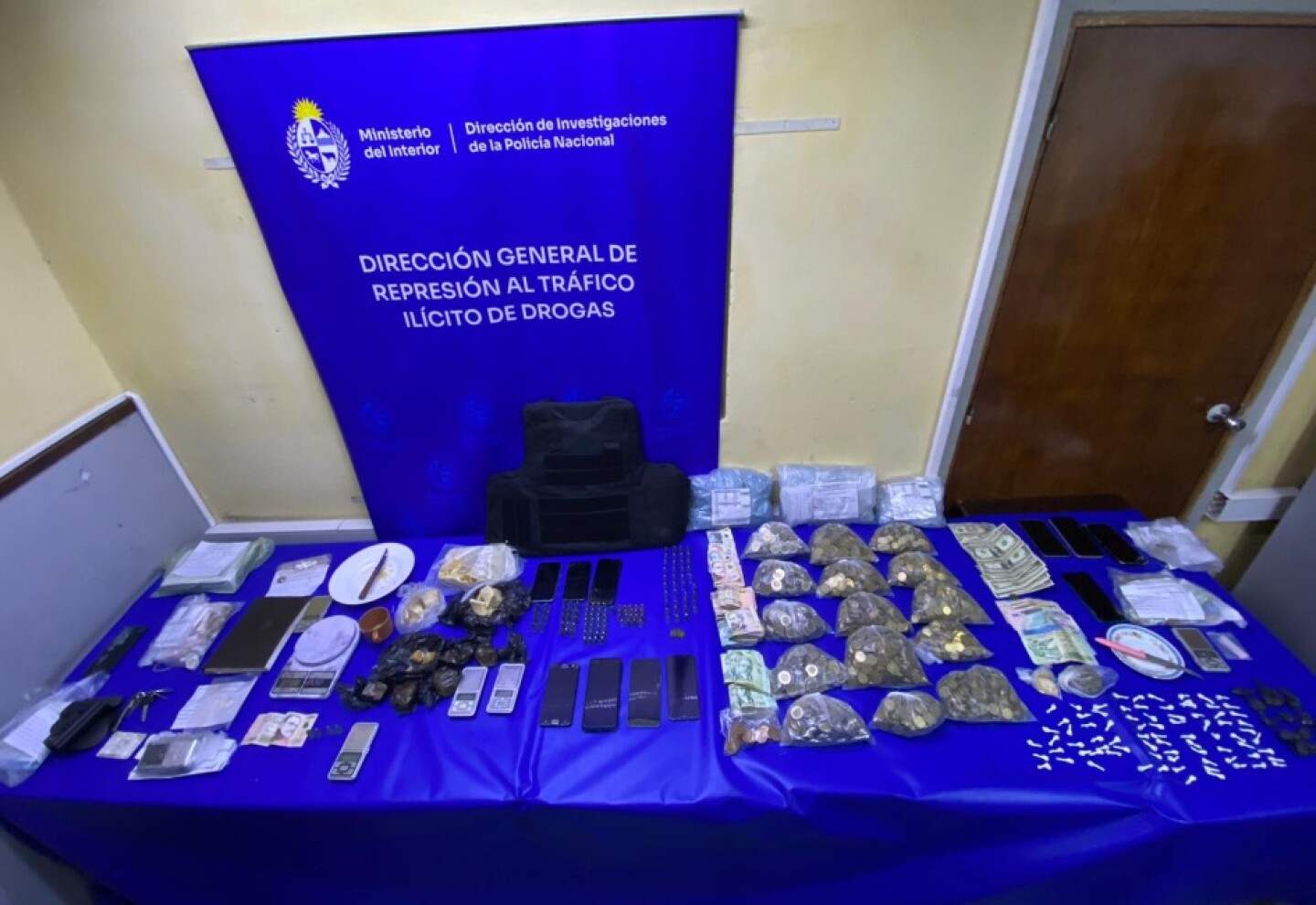 Drogas incautadas por la Policía durante la Operación Estratagema.