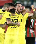 El festejo de los jugadores de Peñarol ante Deportivo Maldonado.