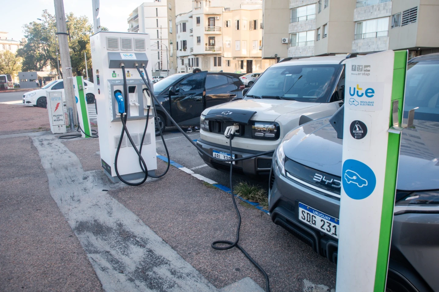 Cargador público de UTE