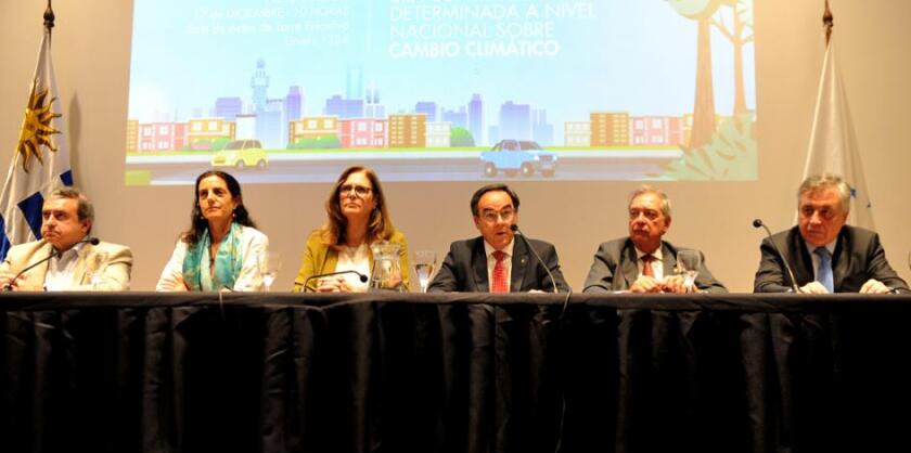 En un acto presidido por el Ministerio de Ambiente, el Gobierno presentó la 3ª Contribución Determinada a Nivel Nacional (NDC, por sus siglas en inglés) sobre cambio climático