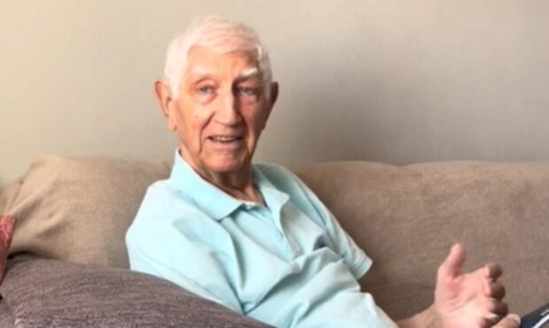 El abuelo de la tiktokker @julzydelorenzo emocionó a todos