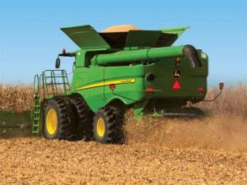 john-deere-harvesters-4-600x450-300x225.jpg