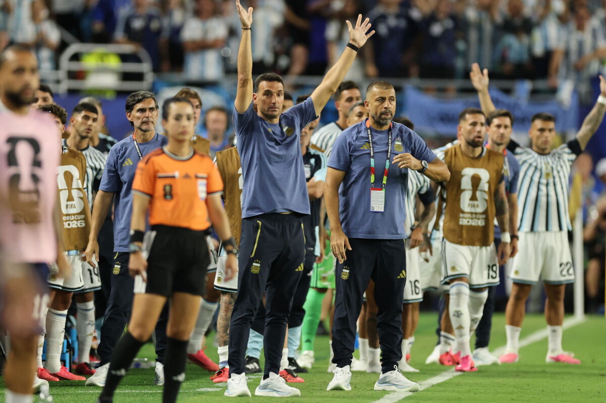 Lionel Scaloni, DT de la selección de Argentina.