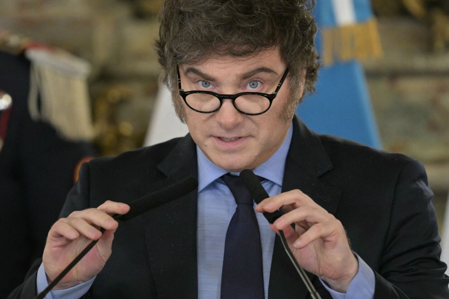 Mandatario. Milei busca la privatización, pero mayoría de empresas públicas seguirá siendo estatal.