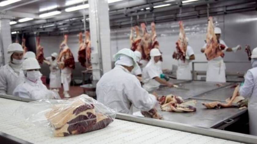 exportacion-carne-vacuna-claima20150727-0633-28.jpg