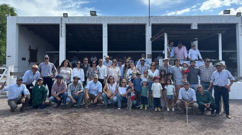 Remate 2025 de San Gerardo en el local Campanero, de Minas.