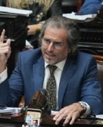 Bertie Benegas Lynch.