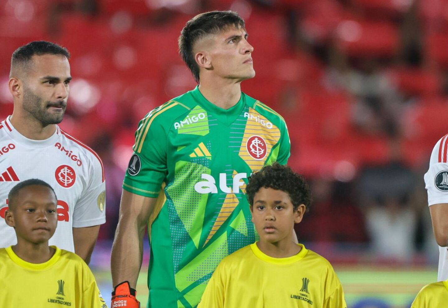 Sergio Rochet en la previa del partido entre Flamengo e Inter de Porto Alegre por Copa Libertadores.