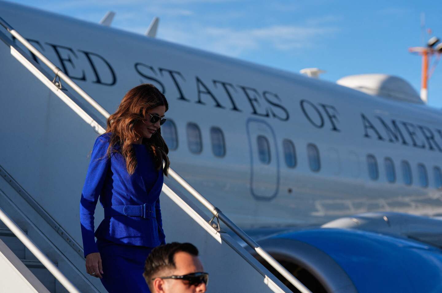 La secretaria de Seguridad Nacional de Estados Unidos, Kristi Noem, llega al Aeropuerto Internacional Mariscal Sucre en Quito