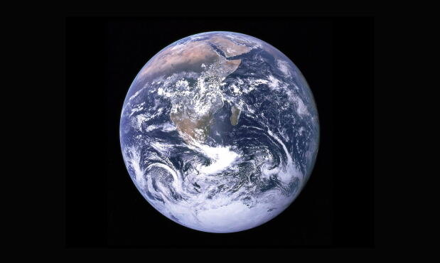 El planeta Tierra.