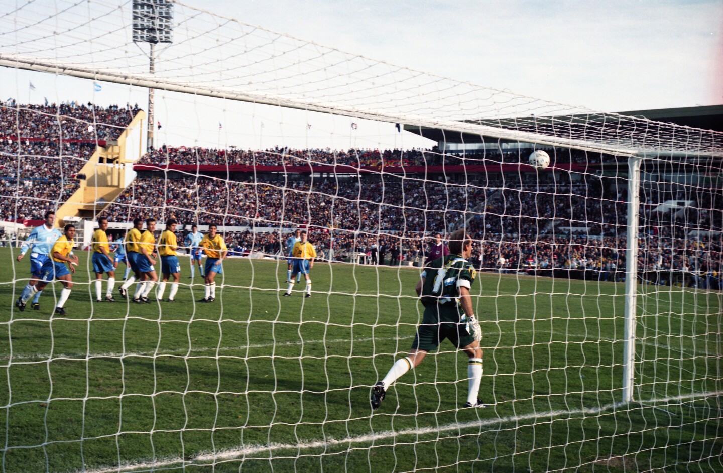 Seleccion de Brasil vs Seleccion de Uruguay 1995 