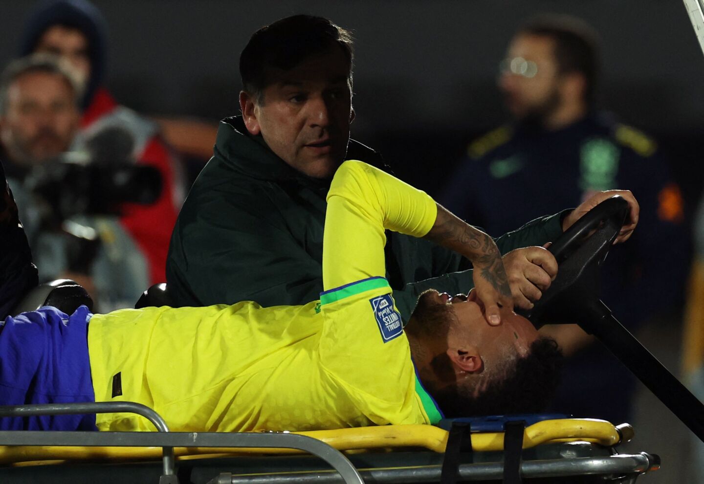 Neymar lesionado.