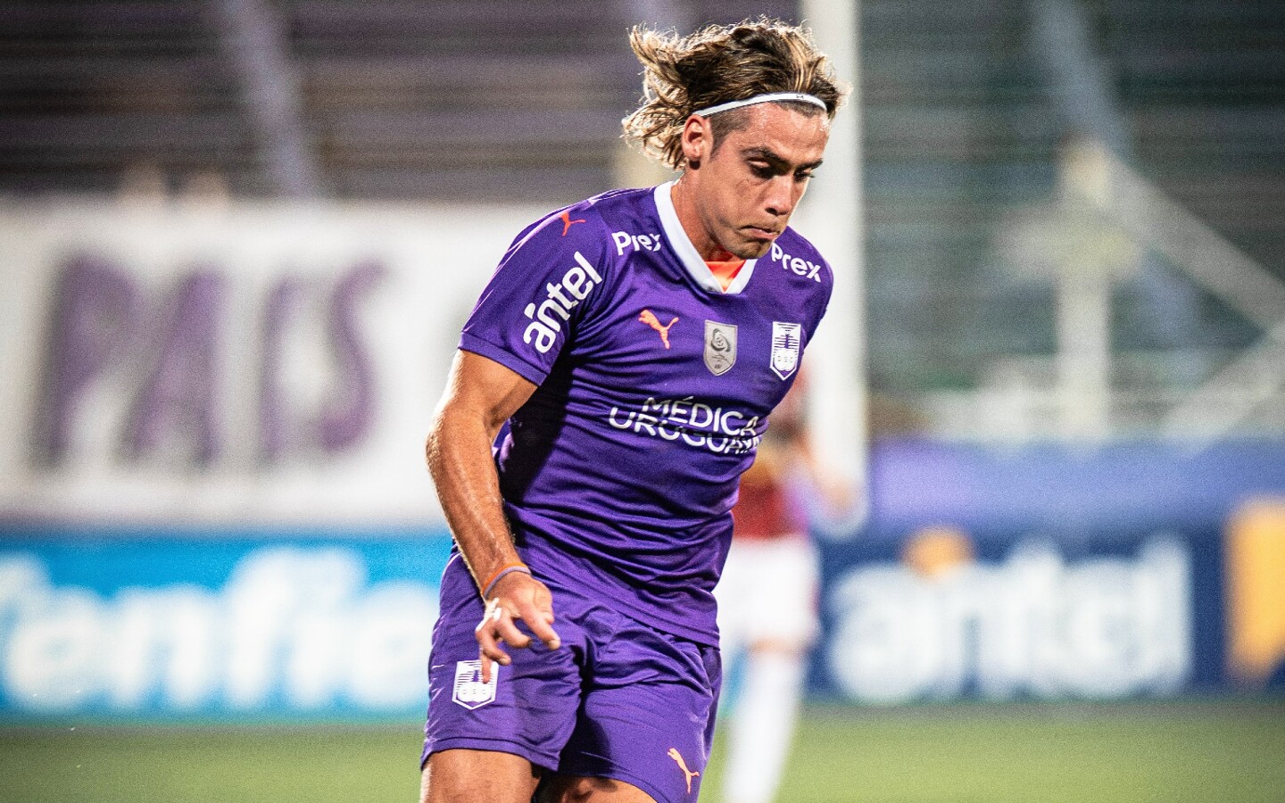 Claudio Paul Spinelli en el partido entre Defensor Sporting y Fénix por el Torneo Clausura.