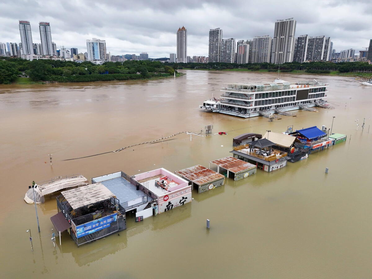 Viviendas inundadas en China tras fuertes temporales.