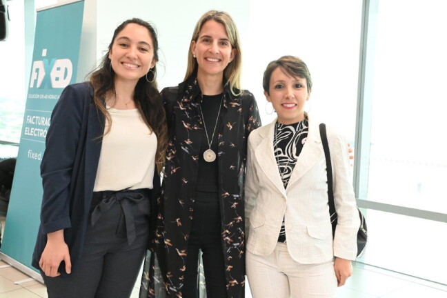 Eugenia Curi, Fernanda Varini y Rocío Alonso.jpg