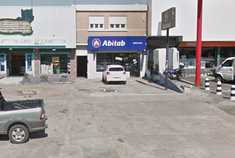 El subagente 93/44 de La Banca de Montevideo es uno de los dos locales que vendieron boletos ganadores del pozo Revancha del sorteo del 5 de Oro realizado el domingo 7 de setiembre de 2025.